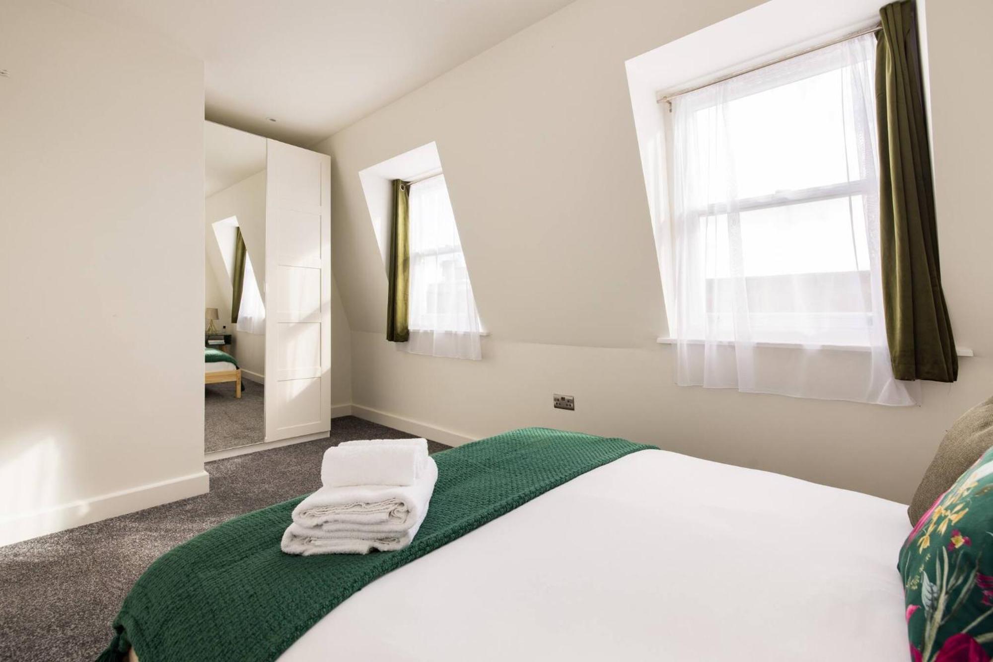 Wild Roses Serviced Apartments - Chelsea 런던 외부 사진