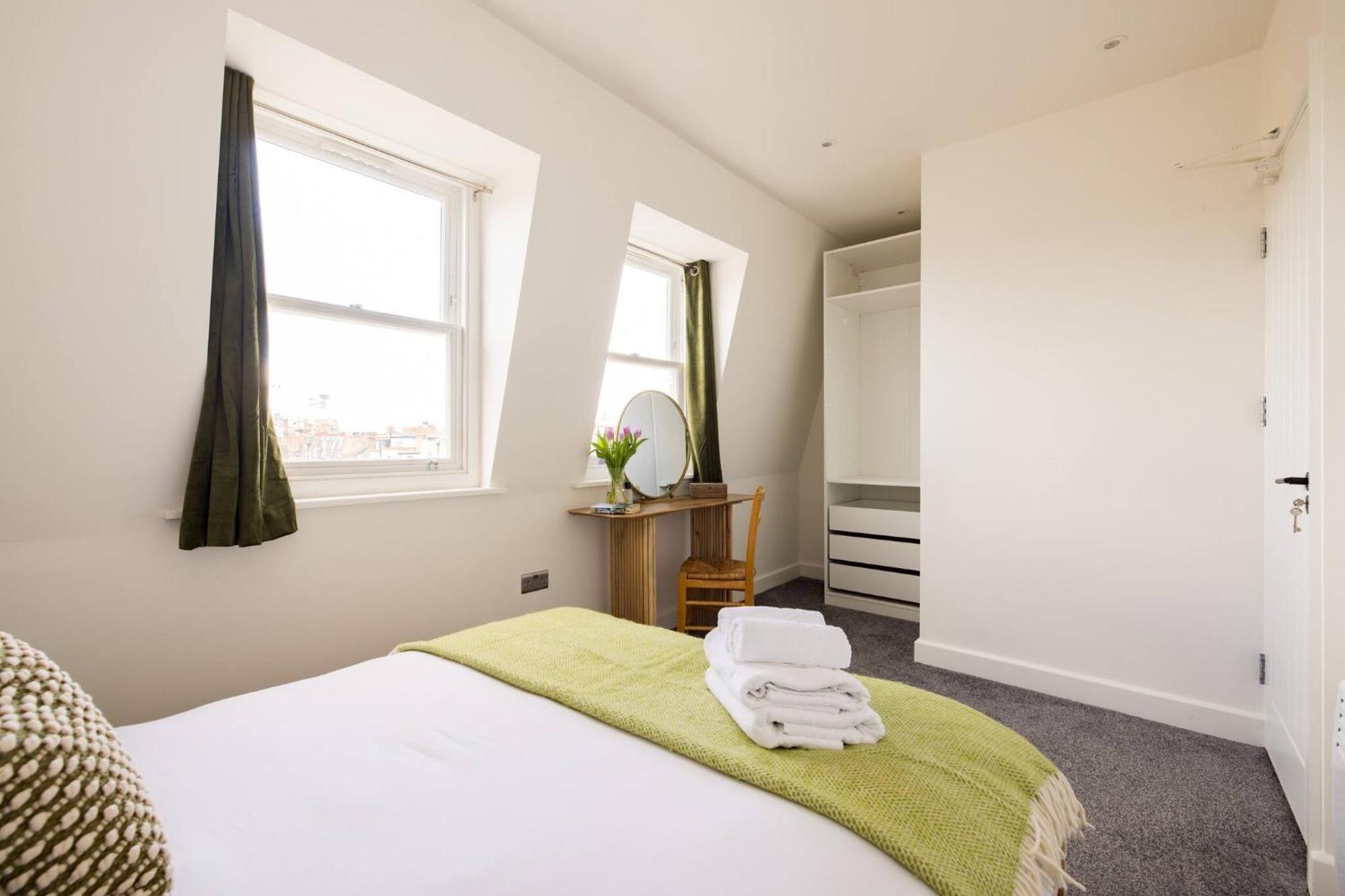 Wild Roses Serviced Apartments - Chelsea 런던 외부 사진