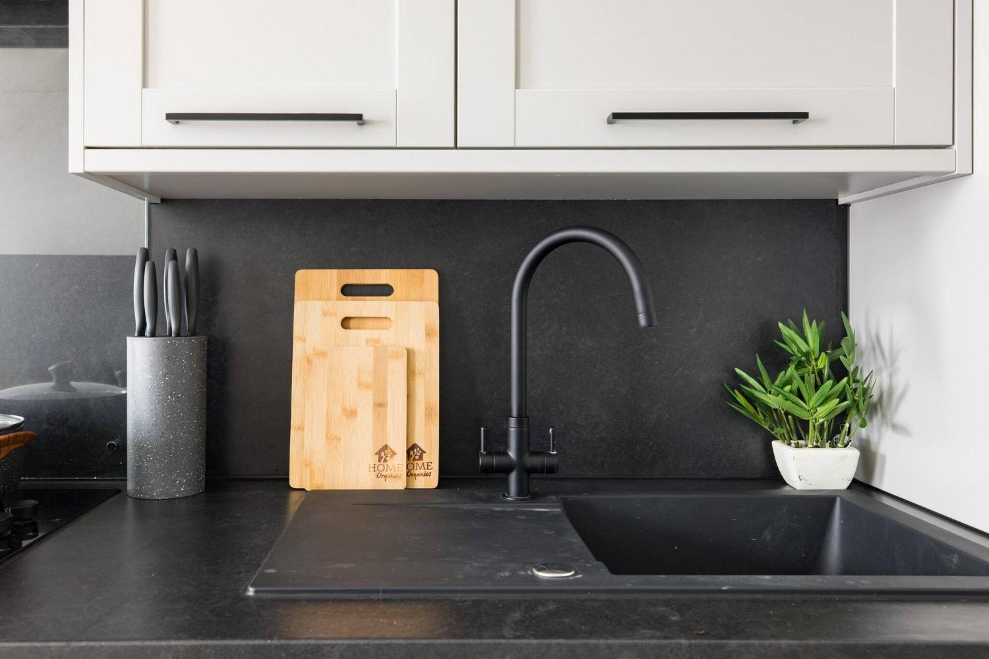 Wild Roses Serviced Apartments - Chelsea 런던 외부 사진