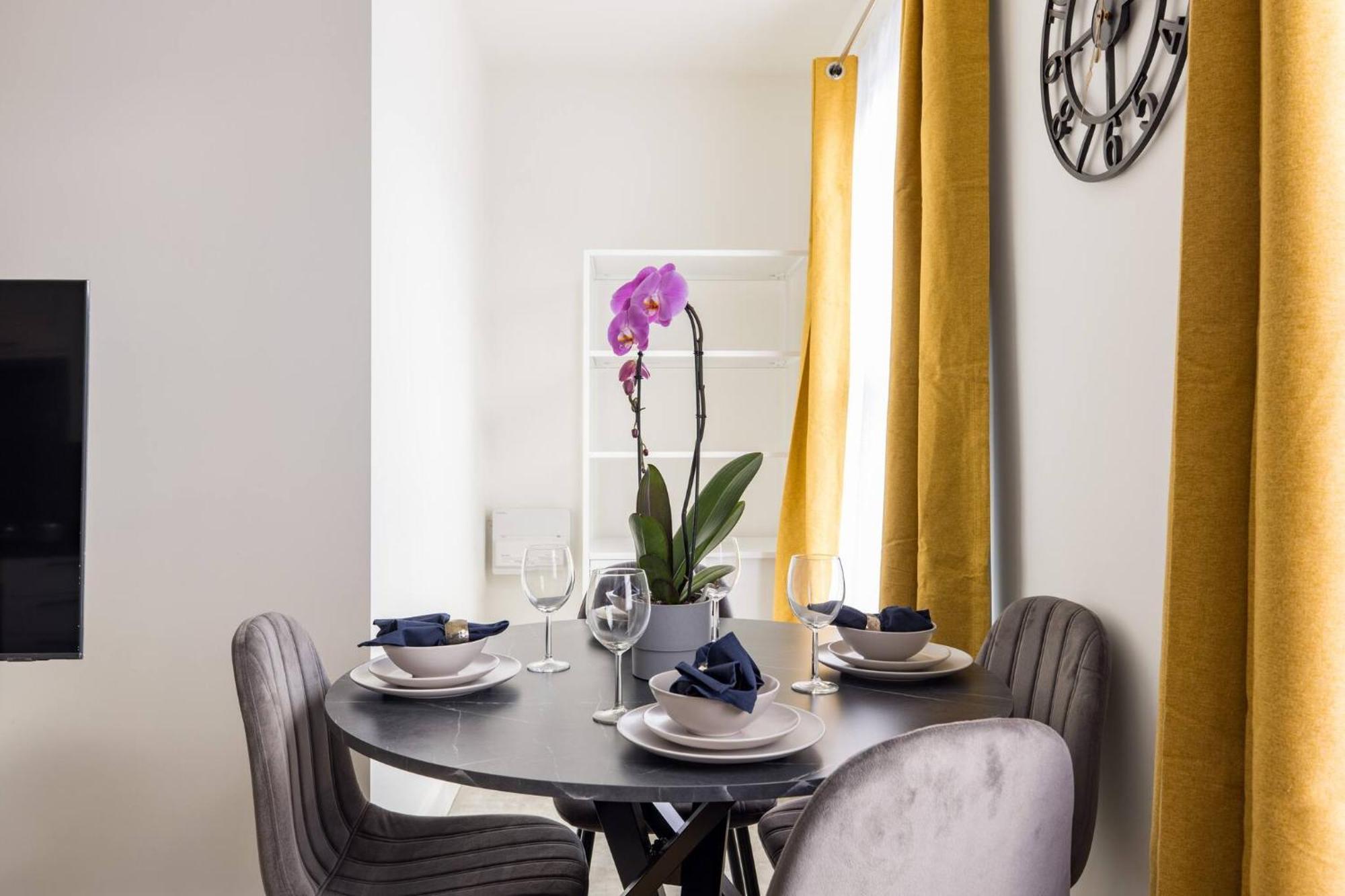 Wild Roses Serviced Apartments - Chelsea 런던 외부 사진
