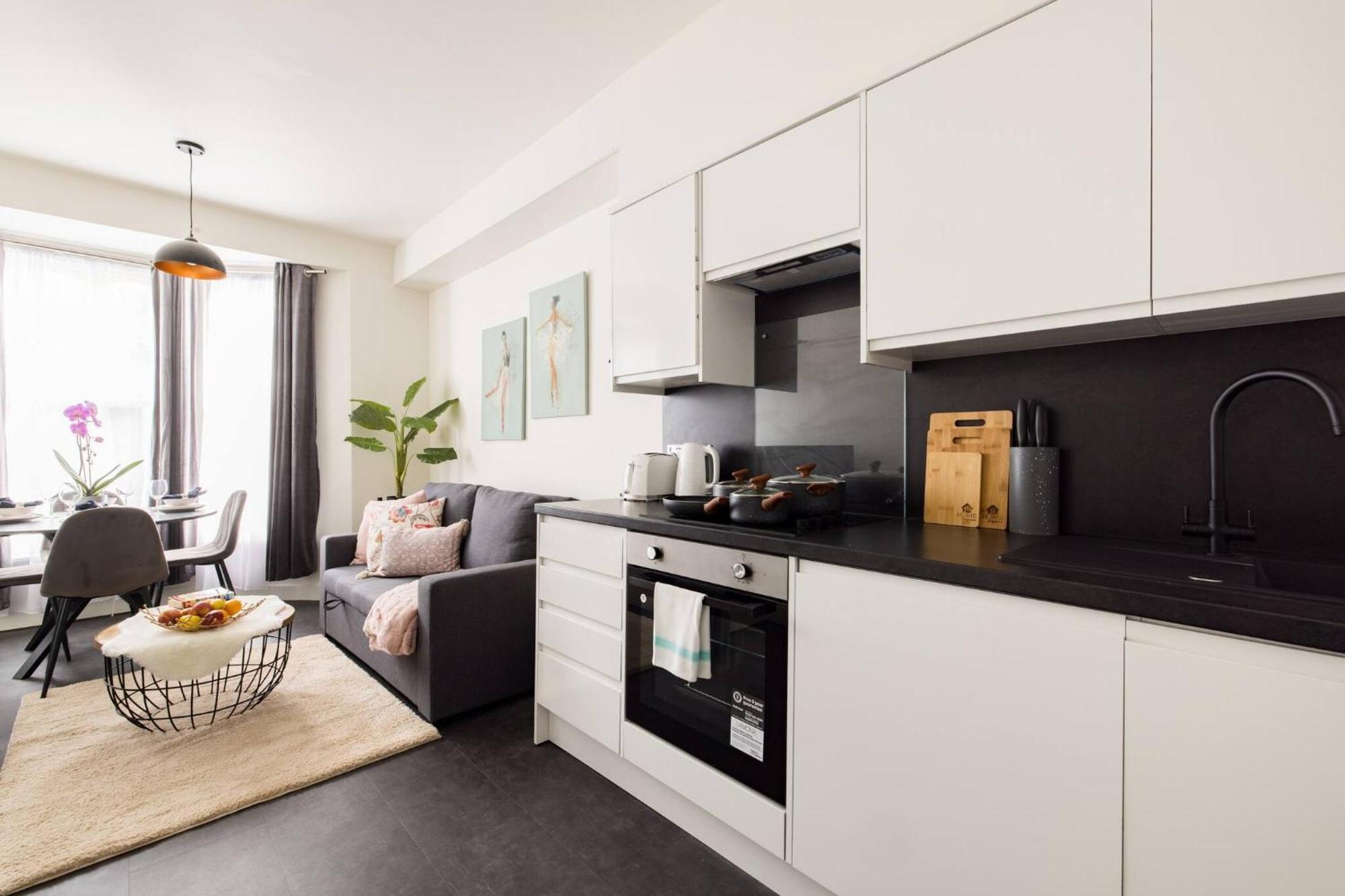 Wild Roses Serviced Apartments - Chelsea 런던 외부 사진